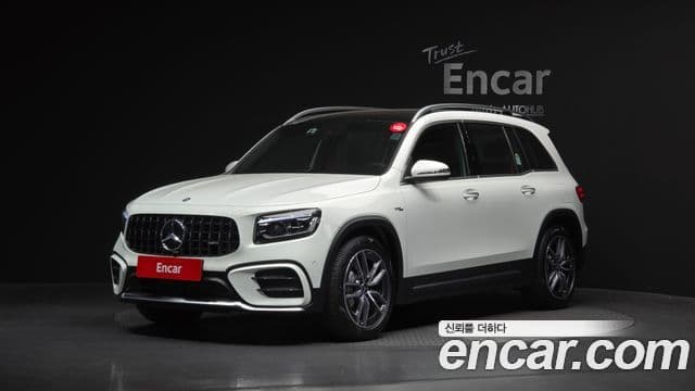 Mercedes-Benz GLB-Class 2025 — ფოტო 1/20