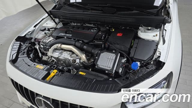 Mercedes-Benz GLB-Class 2025 — ფოტო 6/20