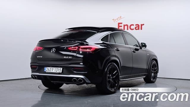 Mercedes-Benz GLE-Class 2022 — ფოტო 2/20
