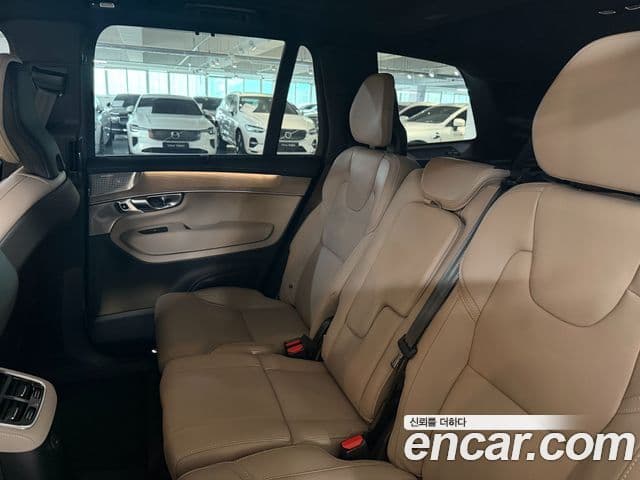 Volvo XC90 2025 — Şəkil 10/20