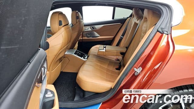 BMW 8 Series 2020 — ფოტო 12/20