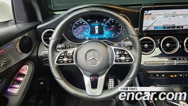 Mercedes-Benz GLC-Class 2020 — ფოტო 13/20