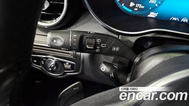 Mercedes-Benz GLC-Class 2020 — ფოტო 15/20