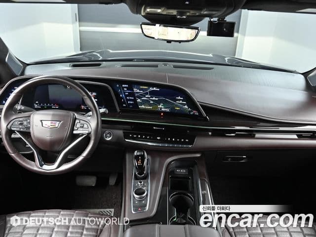 Cadillac Escalade 2023 — Şəkil 10/20
