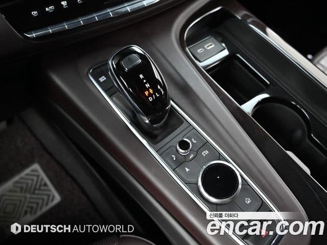 Cadillac Escalade 2023 — Şəkil 7/20