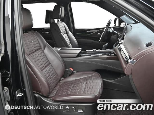 Cadillac Escalade 2023 — Şəkil 8/20