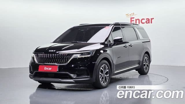 Kia Carnival 2023 — ფოტო 1/20