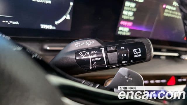 Kia Carnival 2023 — ფოტო 20/20