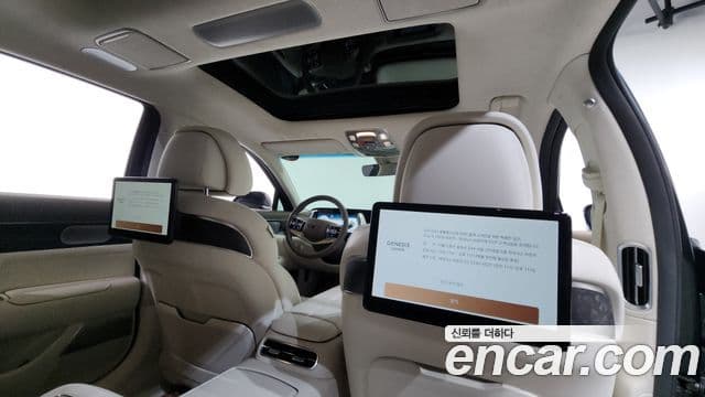 Genesis G90 2023 — ფოტო 17/20