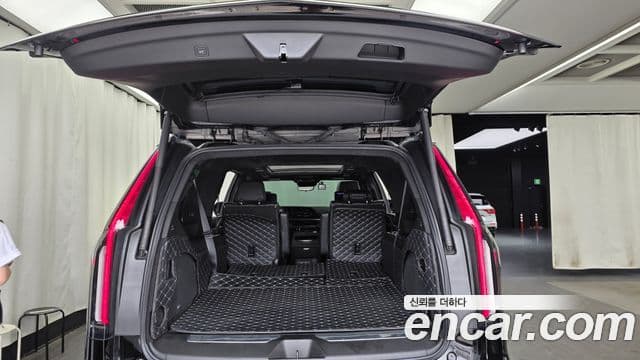 Cadillac Escalade 2023 — Şəkil 20/20