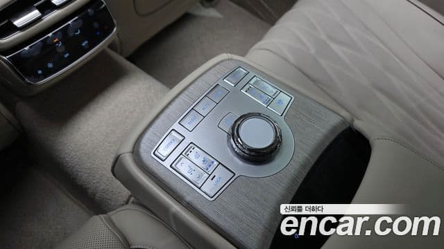 Genesis Electrified G80 2026 — ფოტო 19/20