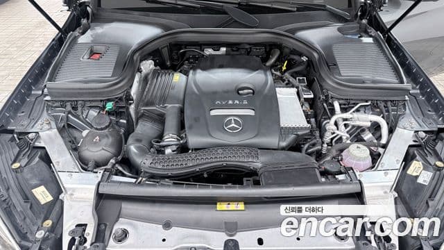 Mercedes-Benz GLC-Class 2022 — ფოტო 6/20