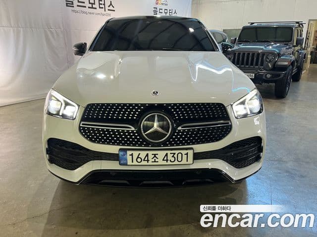 Mercedes-Benz GLE-Class 2022 — ფოტო 2/20