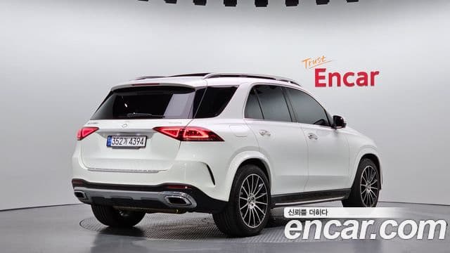 Mercedes-Benz GLE-Class 2023 — ფოტო 1/20