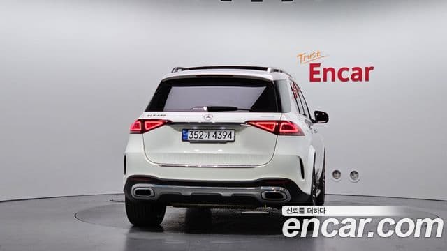 Mercedes-Benz GLE-Class 2023 — ფოტო 3/20