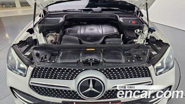 Mercedes-Benz GLE-Class 2023 — ფოტო 5/20