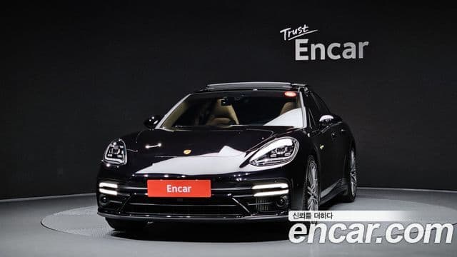 Porsche Panamera 2023 — Şəkil 3/20