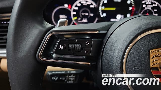 Porsche Panamera 2023 — Şəkil 20/20