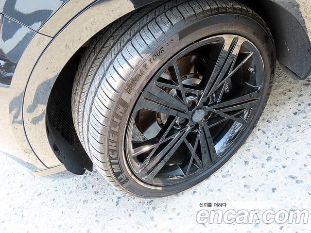 Genesis GV80 Coupe 2025 — Фото 19/19