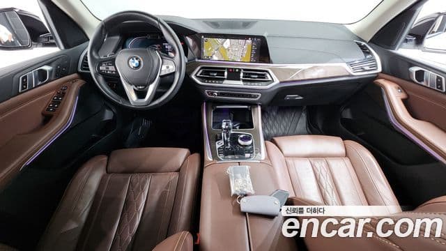 BMW X5 2022 — ფოტო 7/20