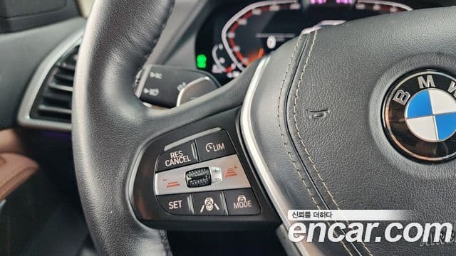 BMW X5 2022 — ფოტო 18/20
