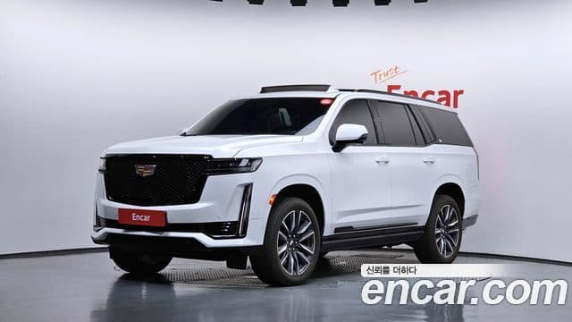 Cadillac Escalade 2023 — Фото 1/20