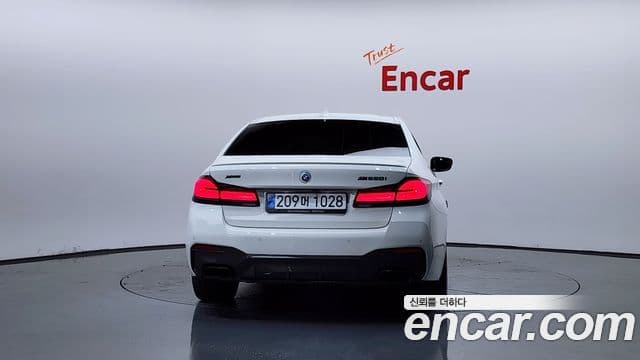 BMW 5 Series 2021 — Şəkil 4/20