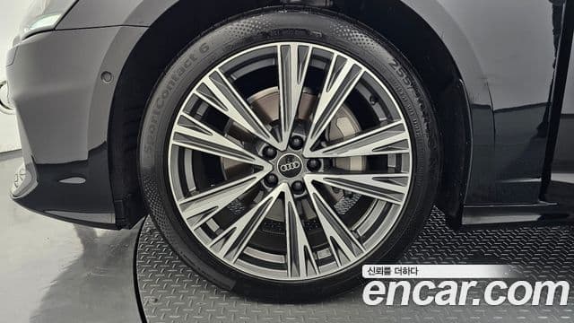 Audi A6 2023 — ფოტო 4/20