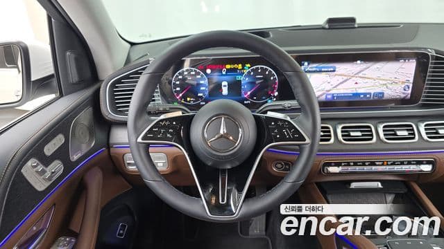 Mercedes-Benz GLE-Class 2026 — ფოტო 13/20