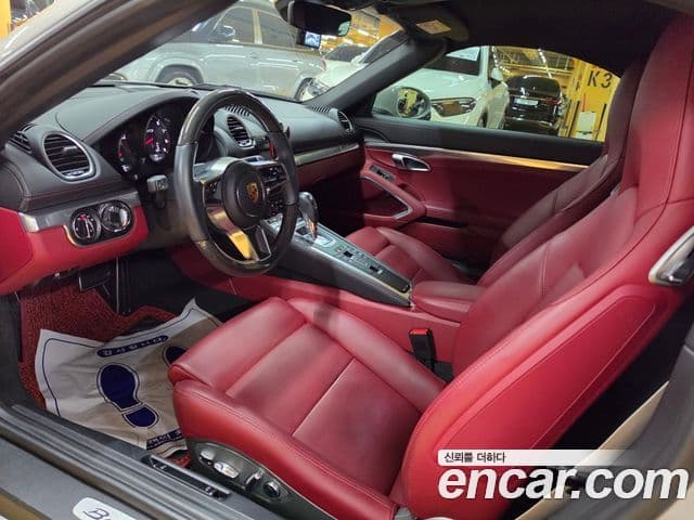 Porsche 718 Boxster 2023 — Фото 18/20