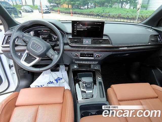 Audi Q5 2023 — ფოტო 6/20
