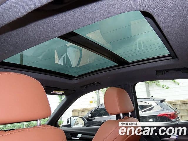 Audi Q5 2023 — ფოტო 17/20