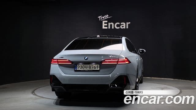 BMW 5 Series 2024 — ფოტო 4/20