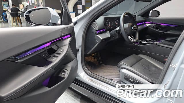 BMW 5 Series 2024 — ფოტო 10/20