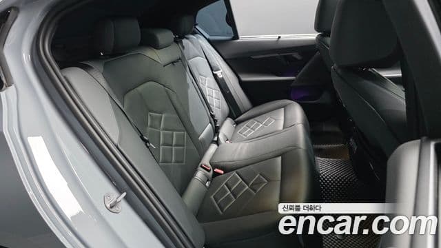 BMW 5 Series 2024 — ფოტო 11/20