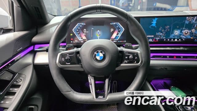 BMW 5 Series 2024 — ფოტო 13/20
