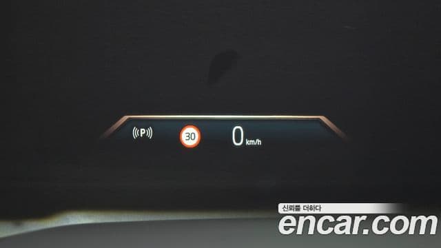 BMW 5 Series 2024 — ფოტო 18/20