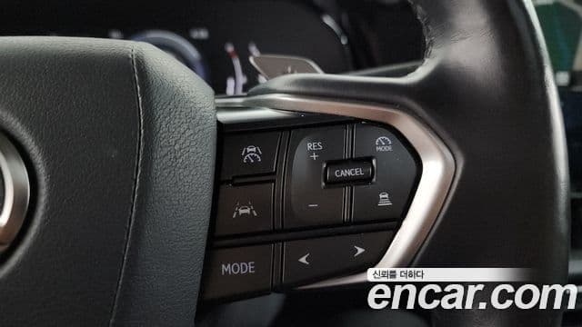 Lexus NX350h 2022 — ფოტო 17/20