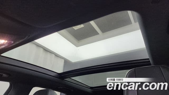 Mercedes-Benz GLE-Class 2023 — Фото 18/20