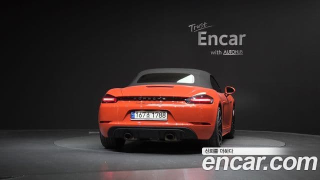 Porsche 718 Boxster 2021 — Фото 4/20