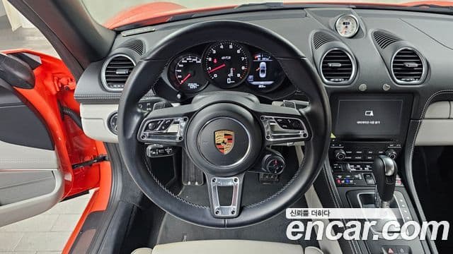 Porsche 718 Boxster 2021 — Фото 13/20