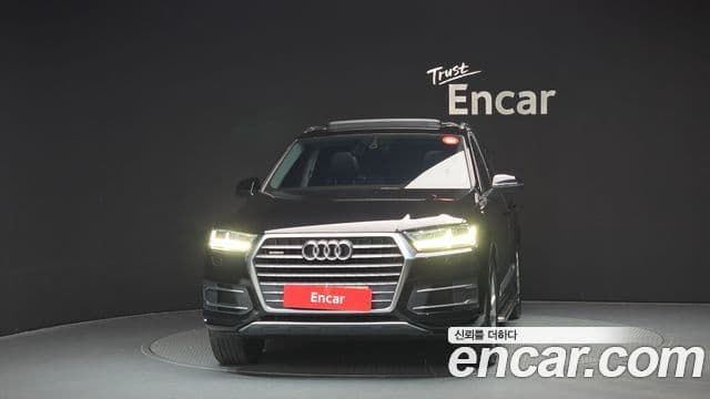 Audi Q7 2019 — Şəkil 3/20