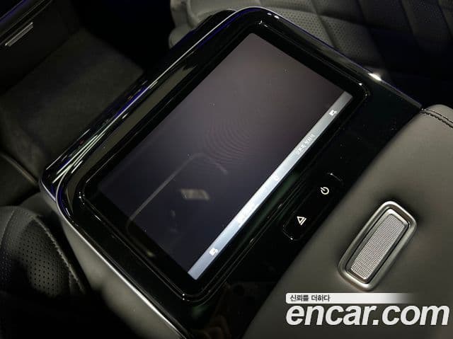 Mercedes-Benz S-Class 2024 — ფოტო 16/20