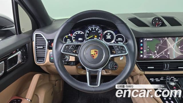 Porsche Cayenne 2022 — Şəkil 13/20