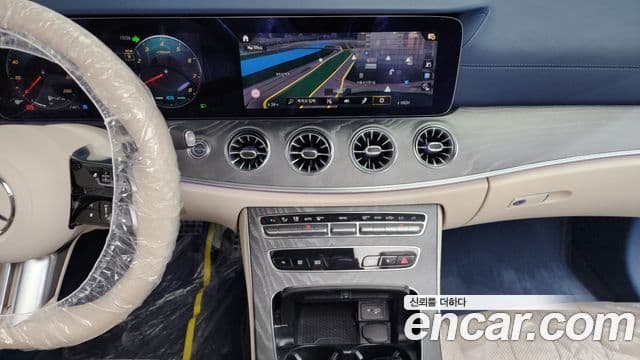 Mercedes-Benz E-Class 2023 — Şəkil 15/20