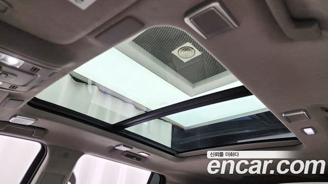 Cadillac Escalade 2023 — Şəkil 18/20