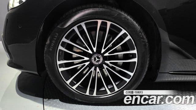 Mercedes-Benz S-Class 2024 — ფოტო 5/20