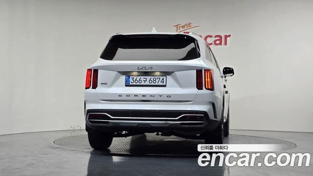 Kia Sorento 2022 — ფოტო 4/20