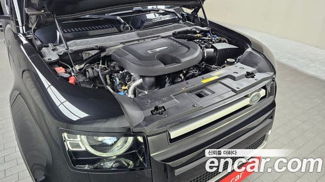 Land Rover Defender 2022 — ფოტო 6/20