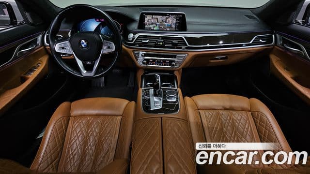 BMW 7 Series 2021 — Фото 10/20